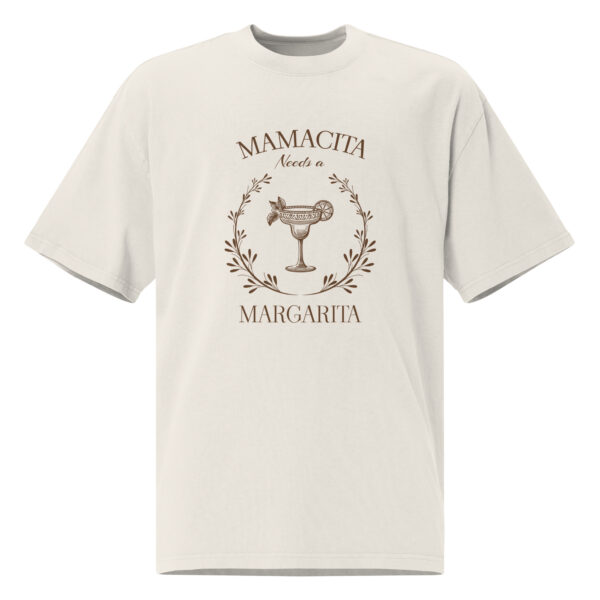 Mamacita needs a margarita, Oversized faded t-shirt