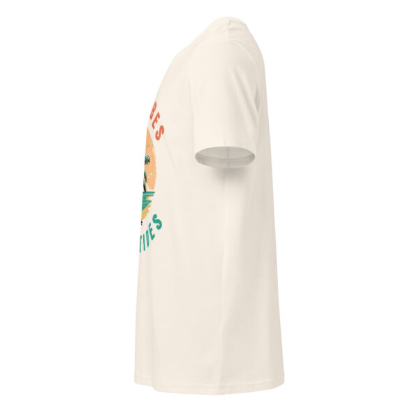 Good Vibes high tides, summer, beach, Unisex organic mid-light t-shirt - Image 3