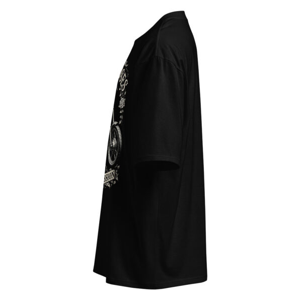 Iron Roses, Oversized heavyweight t-shirt - Image 2