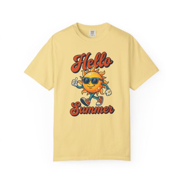 Hello Summer T-Shirt — Retro Sunny Cartoon Graphic Tee for Beach & Vacation