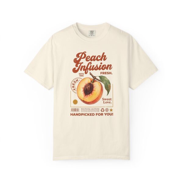 Peach Infusion Vintage Fruit Graphic T-Shirt