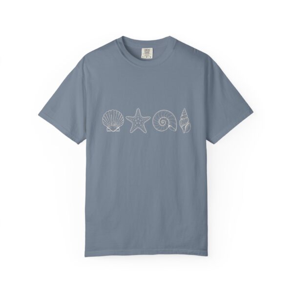 Seashell Lineup Tee — Minimal Coastal Shell Graphic T-Shirt
