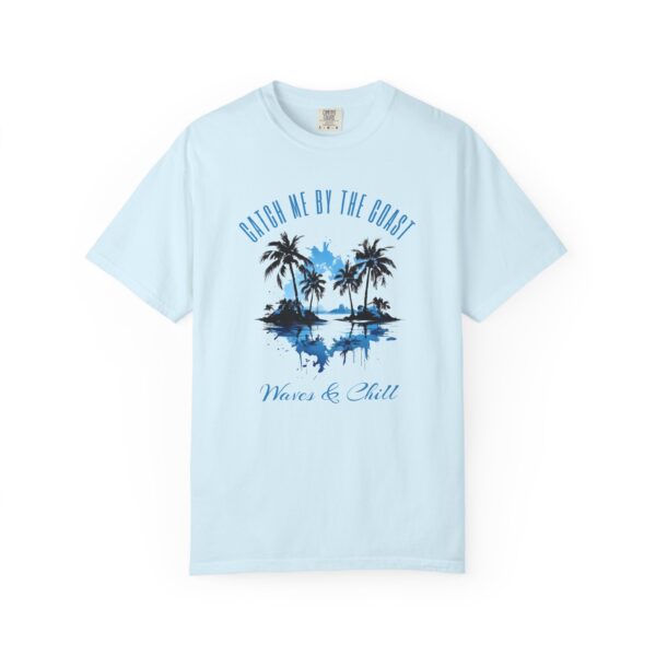 Beach Vibes T-Shirt – "Waves & Chill" Palm Tree Sunset Tee