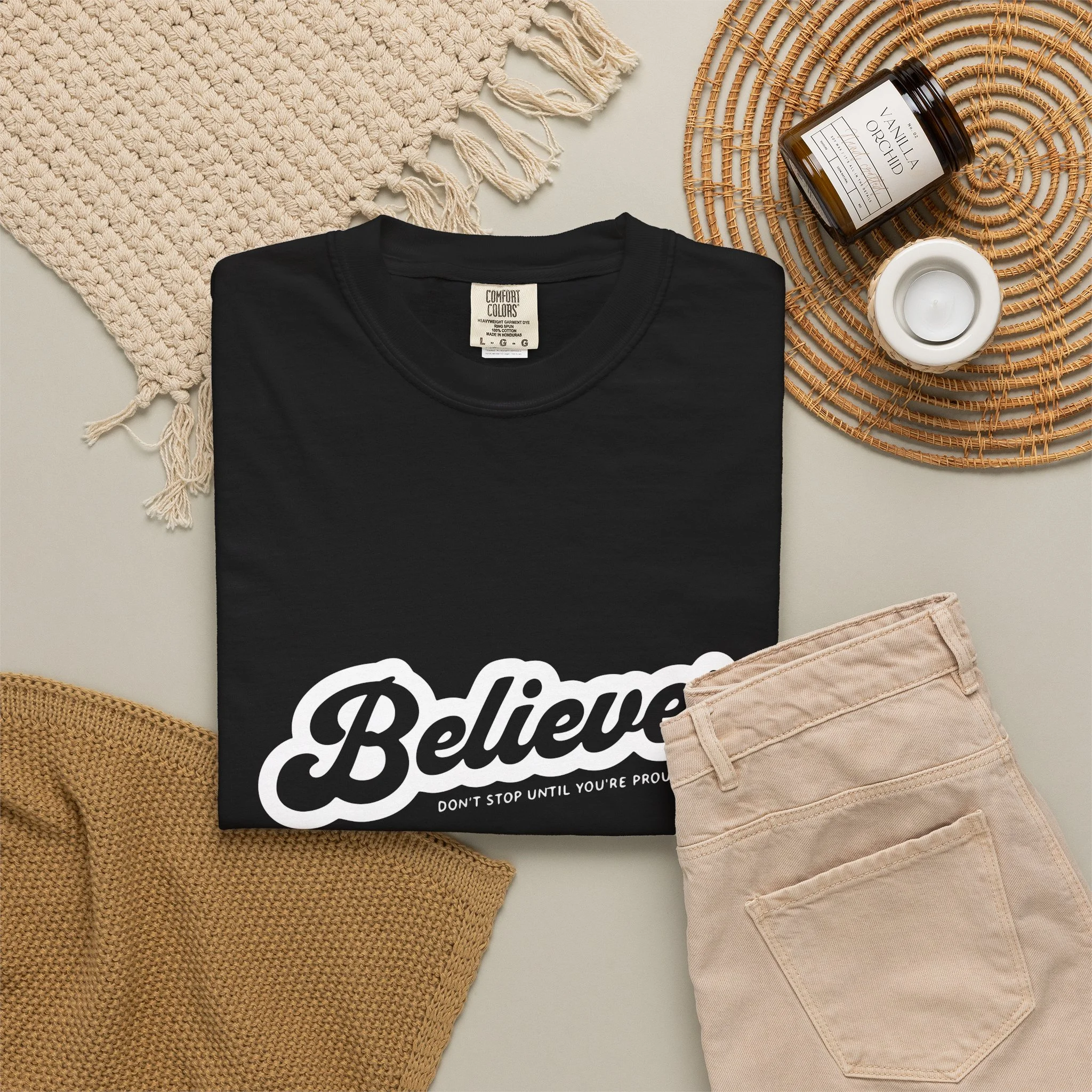 Believer Script Tee — Retro Inspirational Graphic T-Shirt - Image 4
